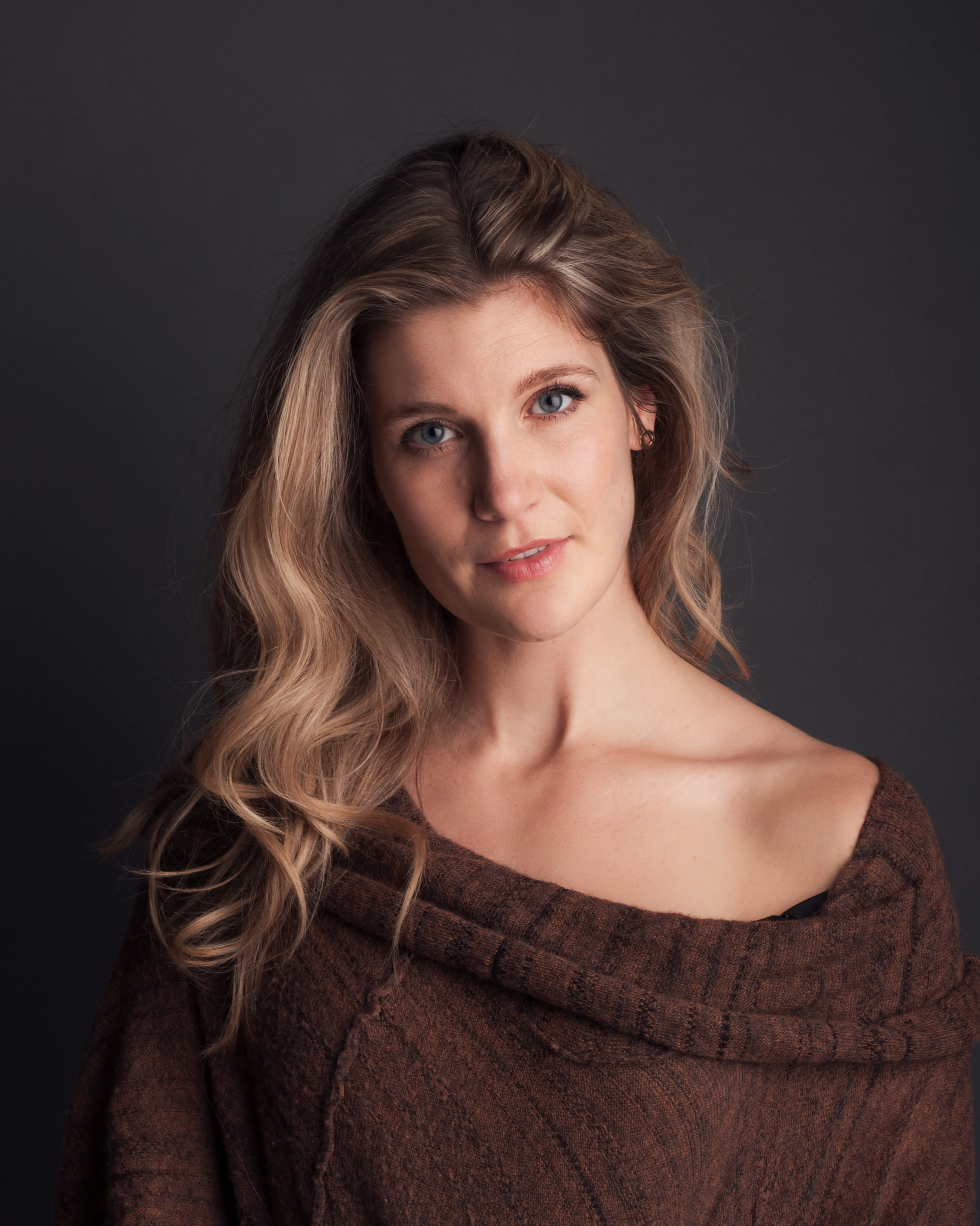 actor Kelsey Ruhl large photo