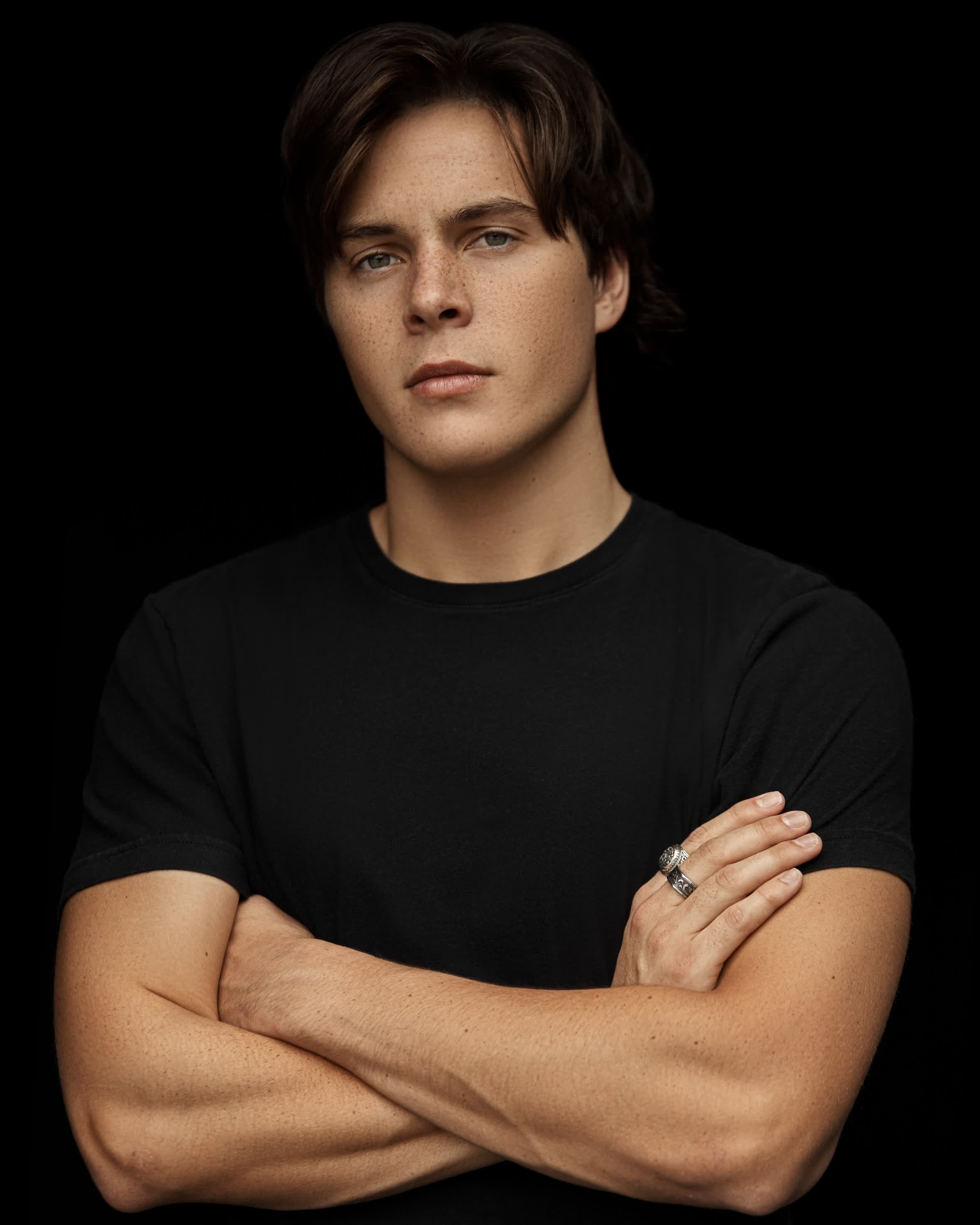 actor Christian Finlayson large photo