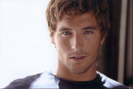 actor Mark Wystrach large photo