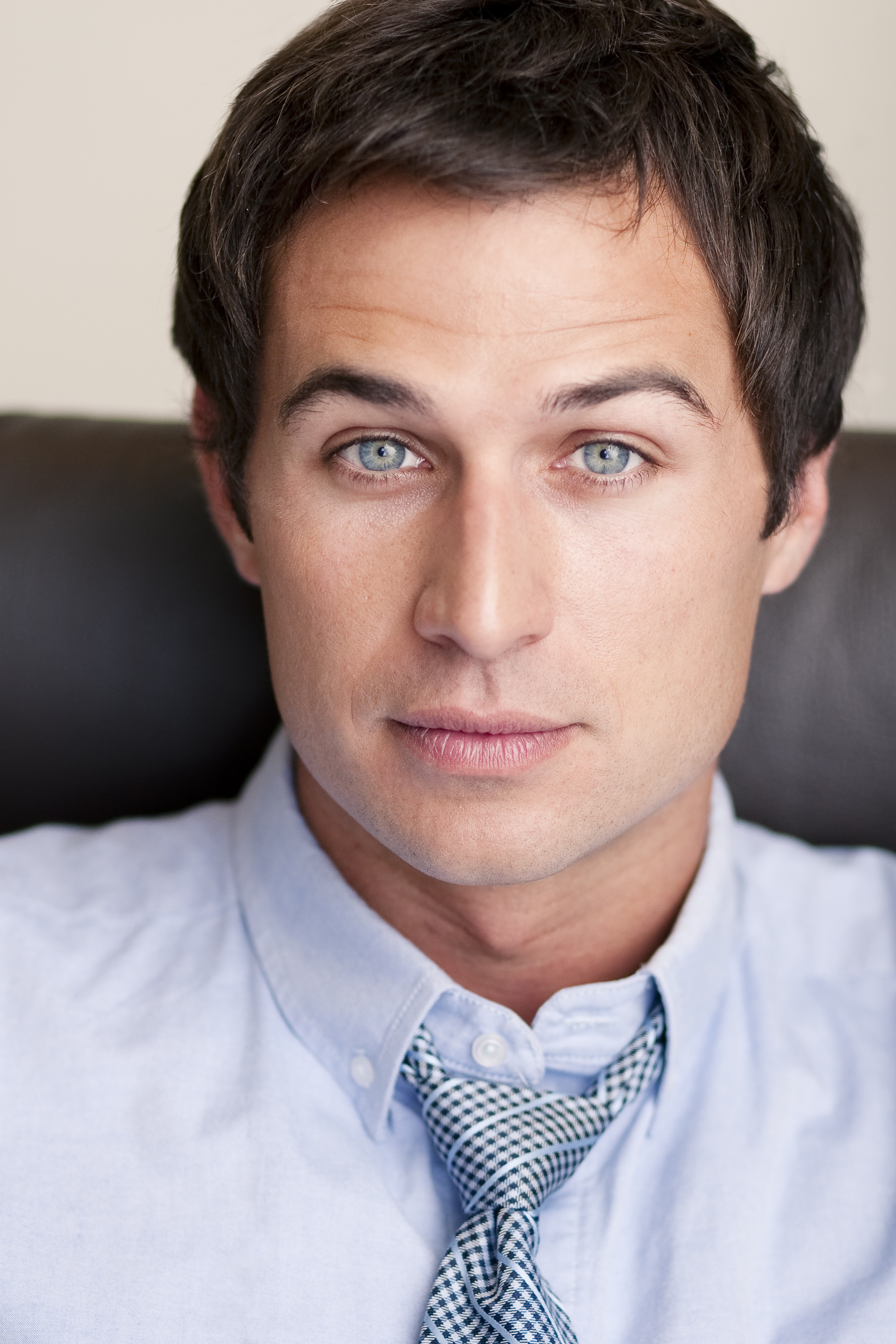 actor Gib Gerard large photo