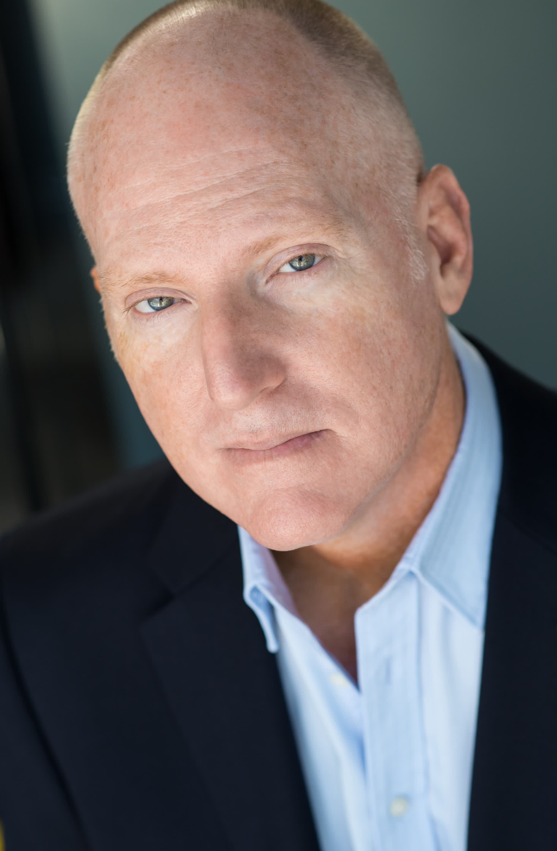 actor Vernon Beckstrom large photo