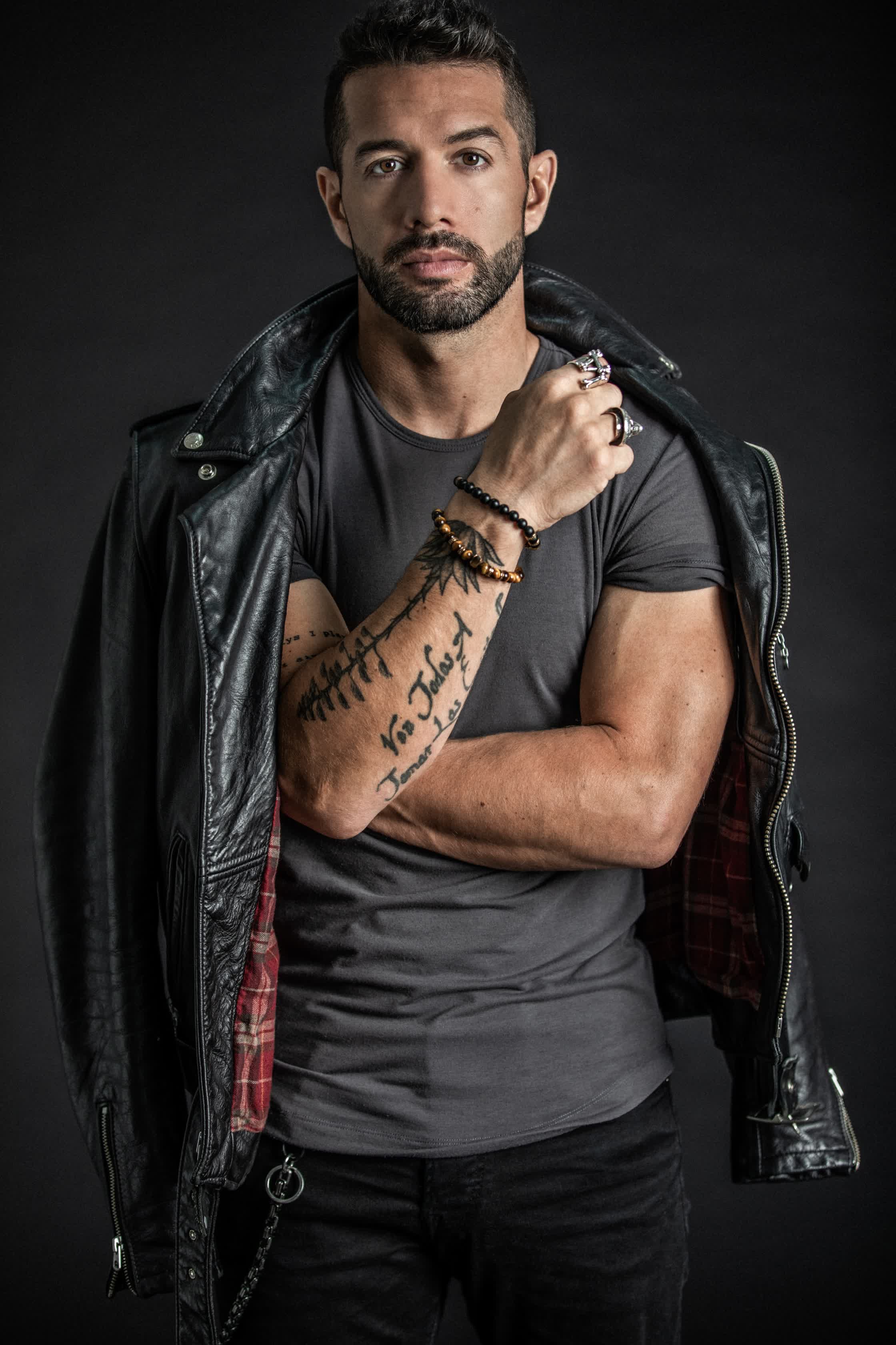 actor Bayardo De Murguia large photo