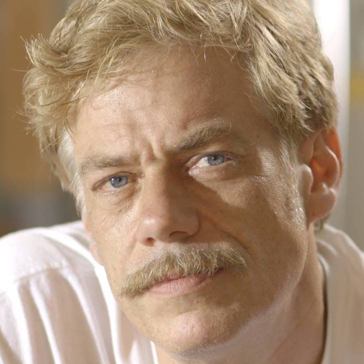 actor John Ennis large photo