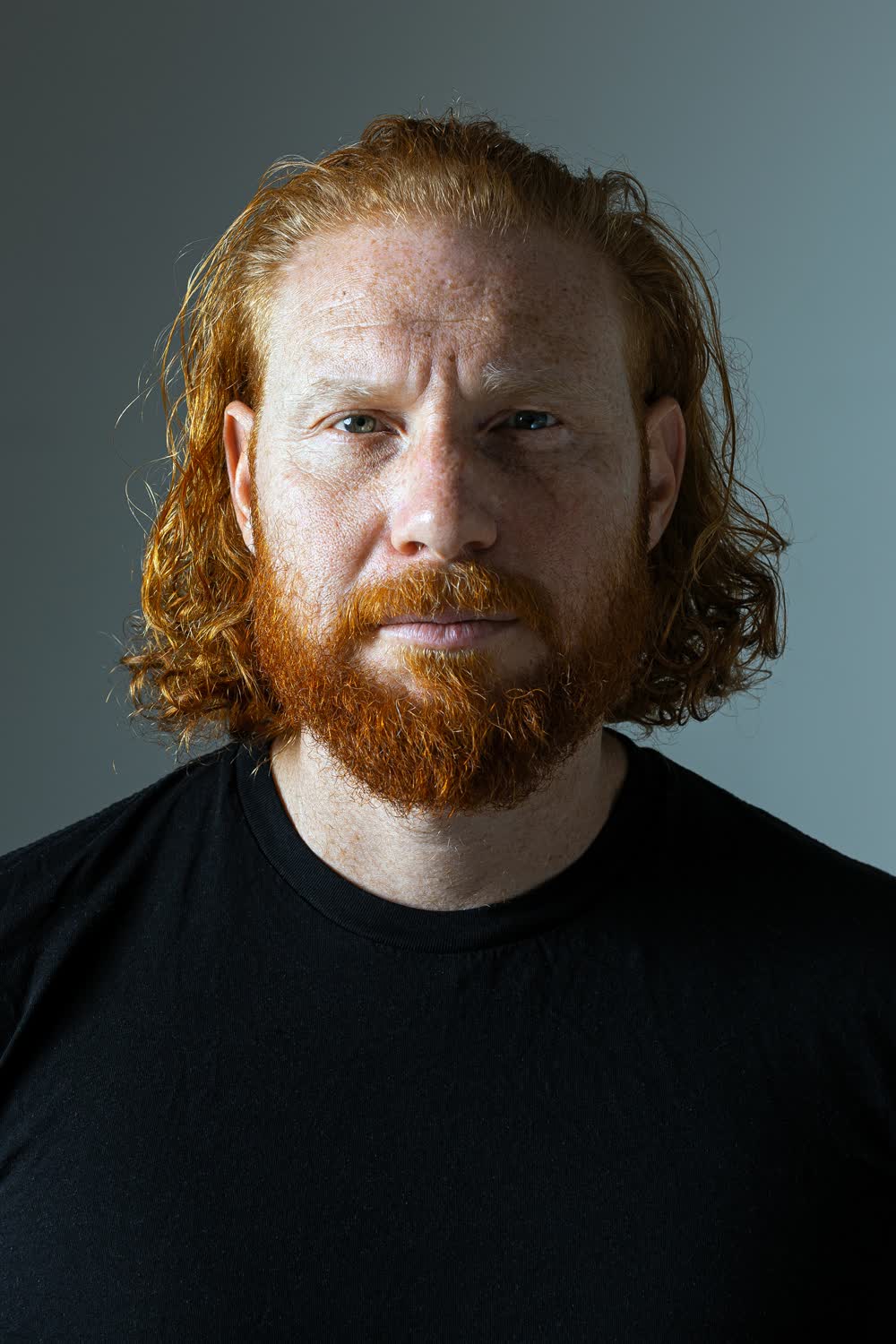 actor Ben Knight large photo