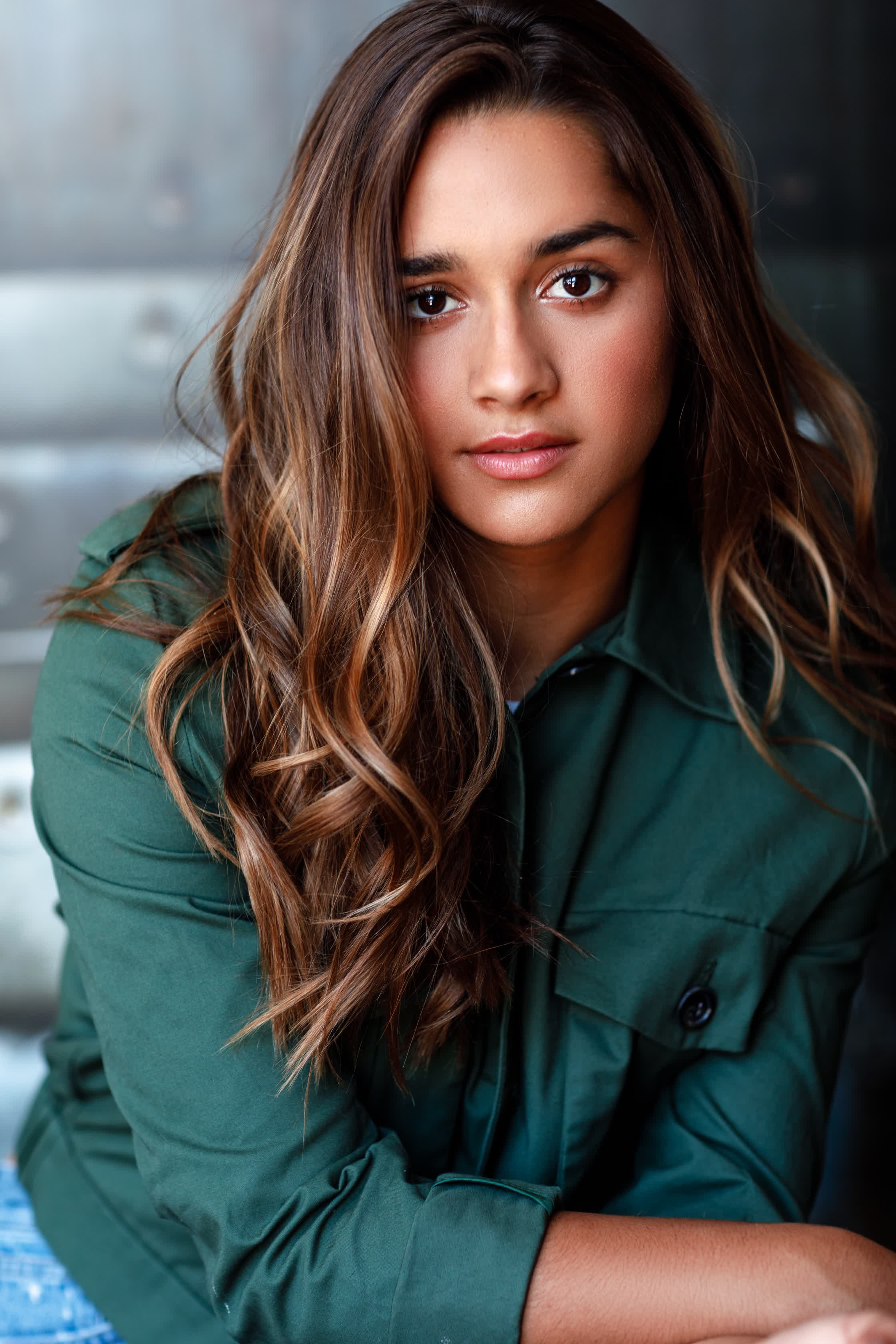 actor Brisa Lalich large photo