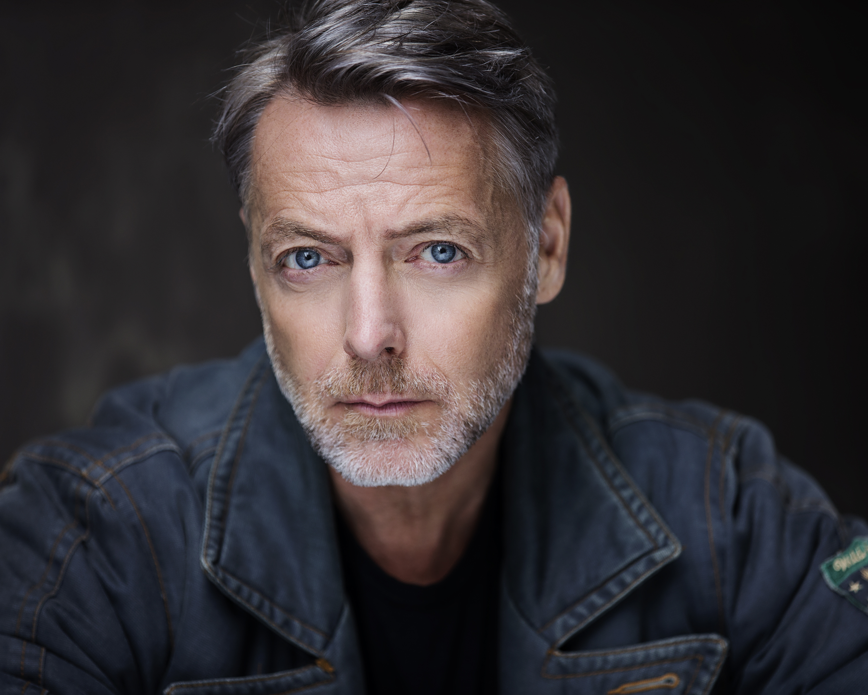 actor Nick Barker-Pendree large photo