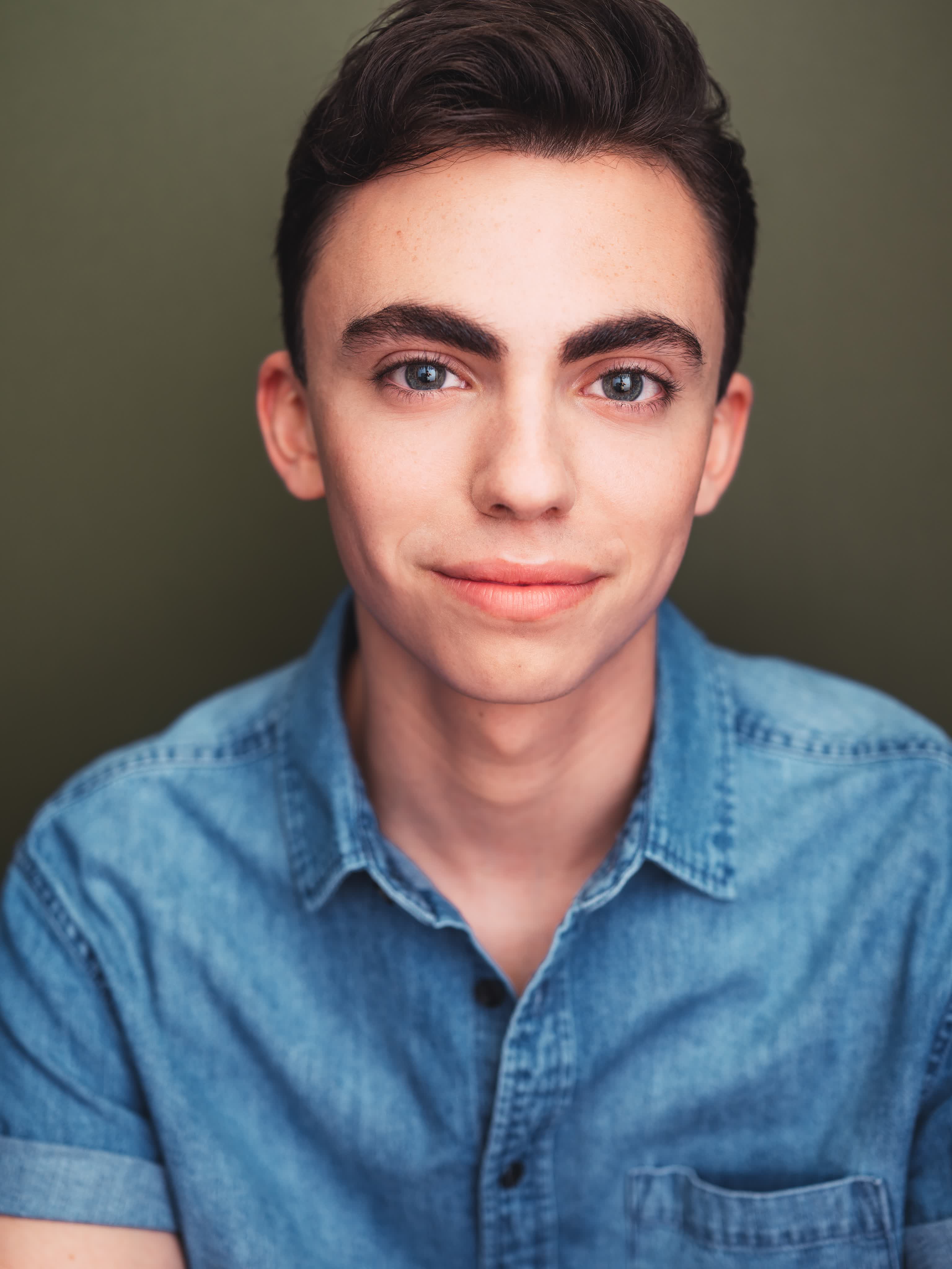 actor Andrew Stevens Purdy large photo