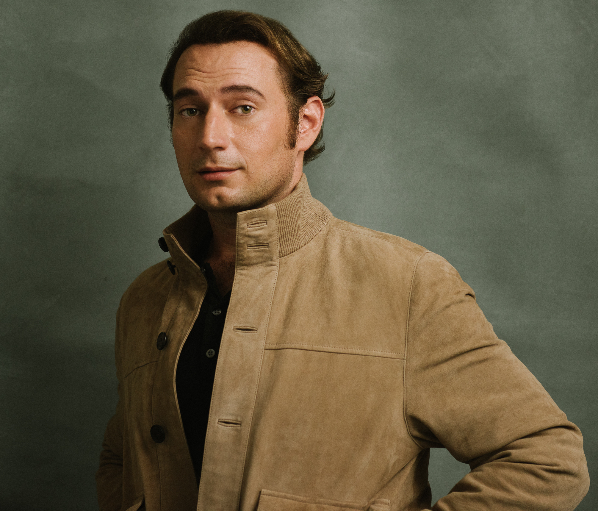 actor Brandon Scott Jones large photo