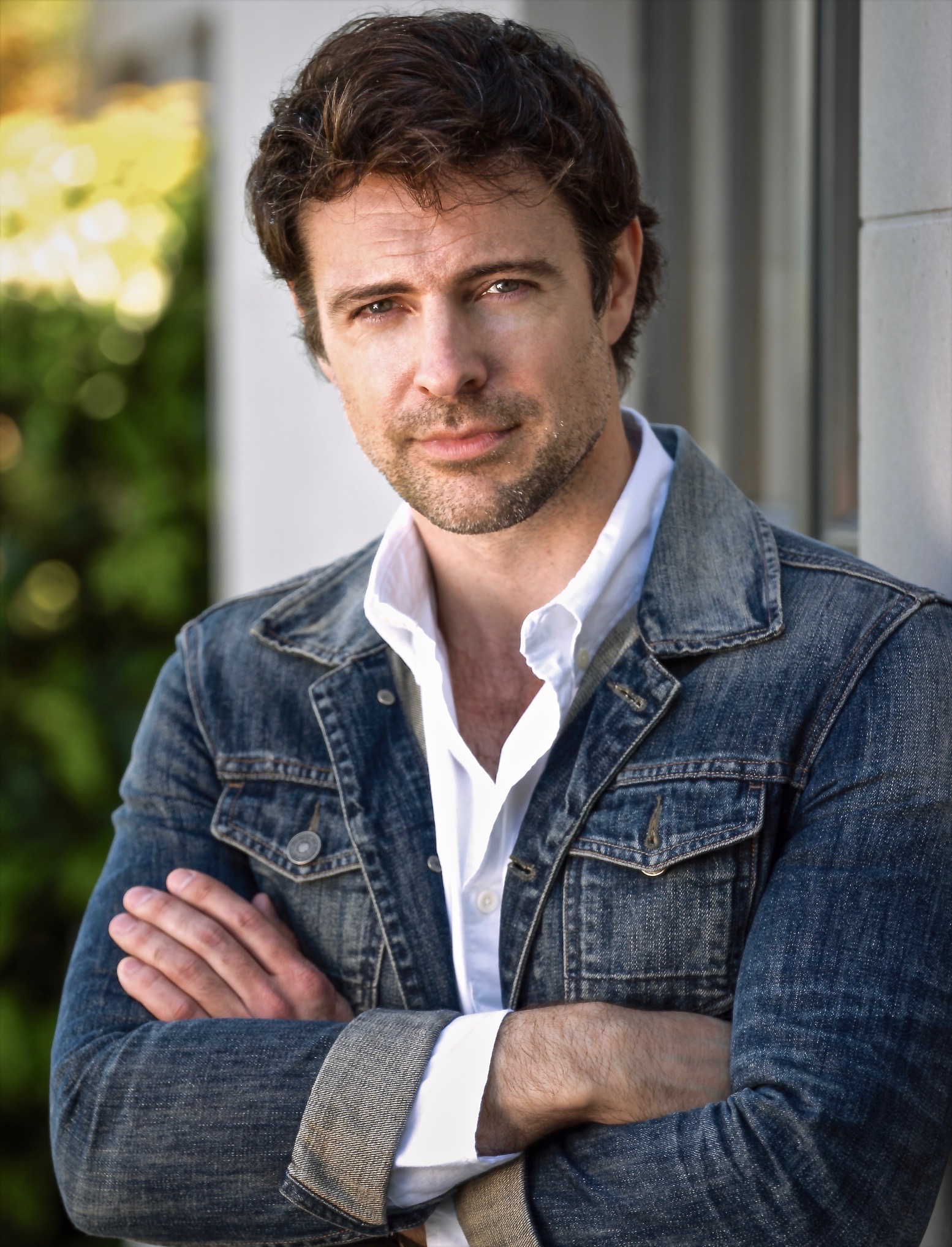 actor Matthew James Dowden large photo