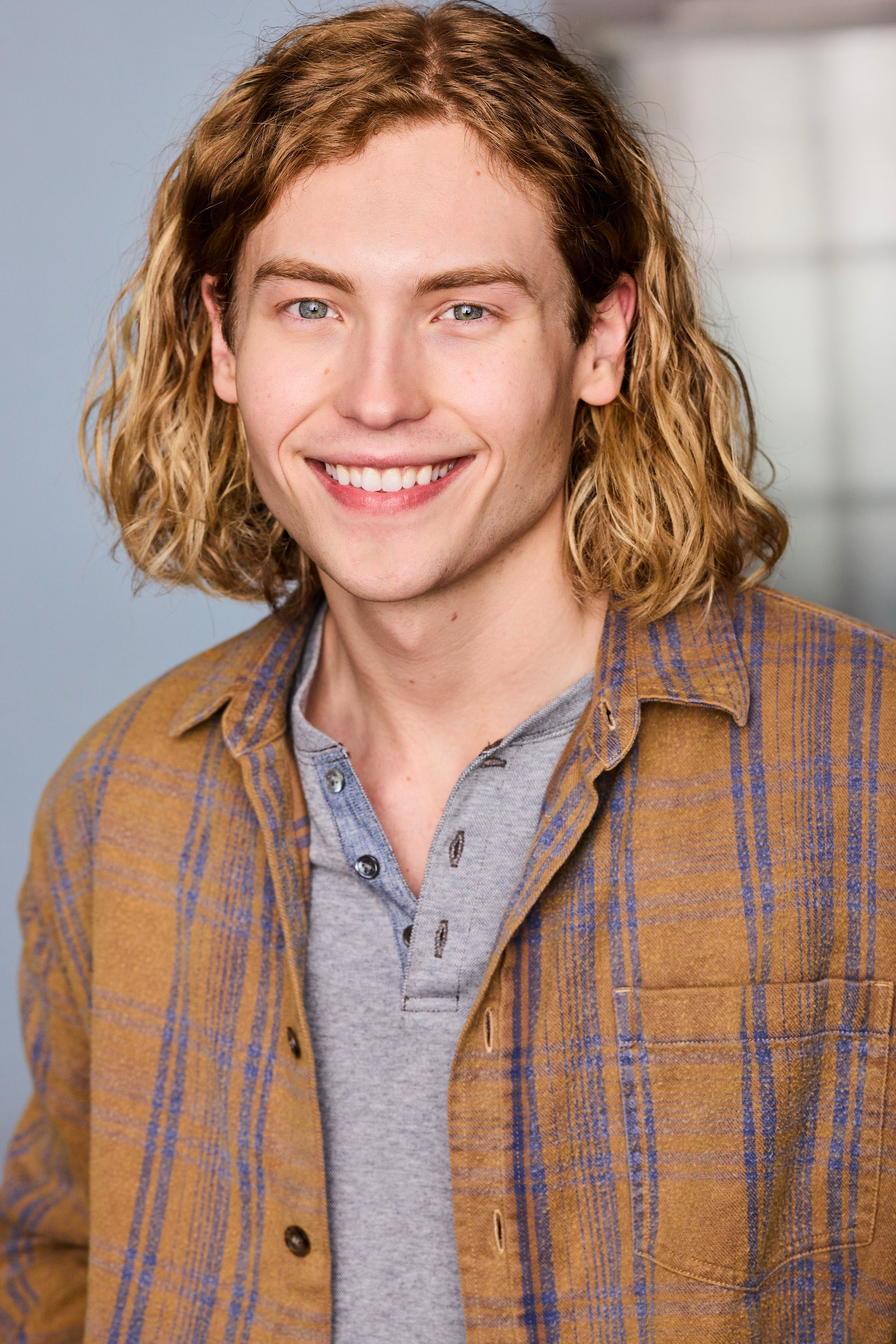 actor Benjamin Daniel large photo