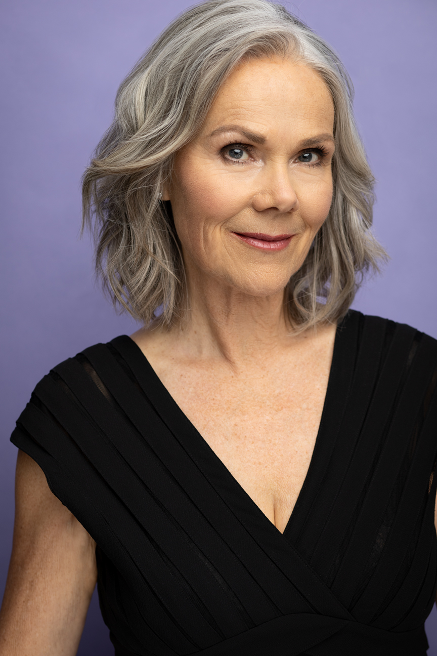 actor Valerie McNicol large photo