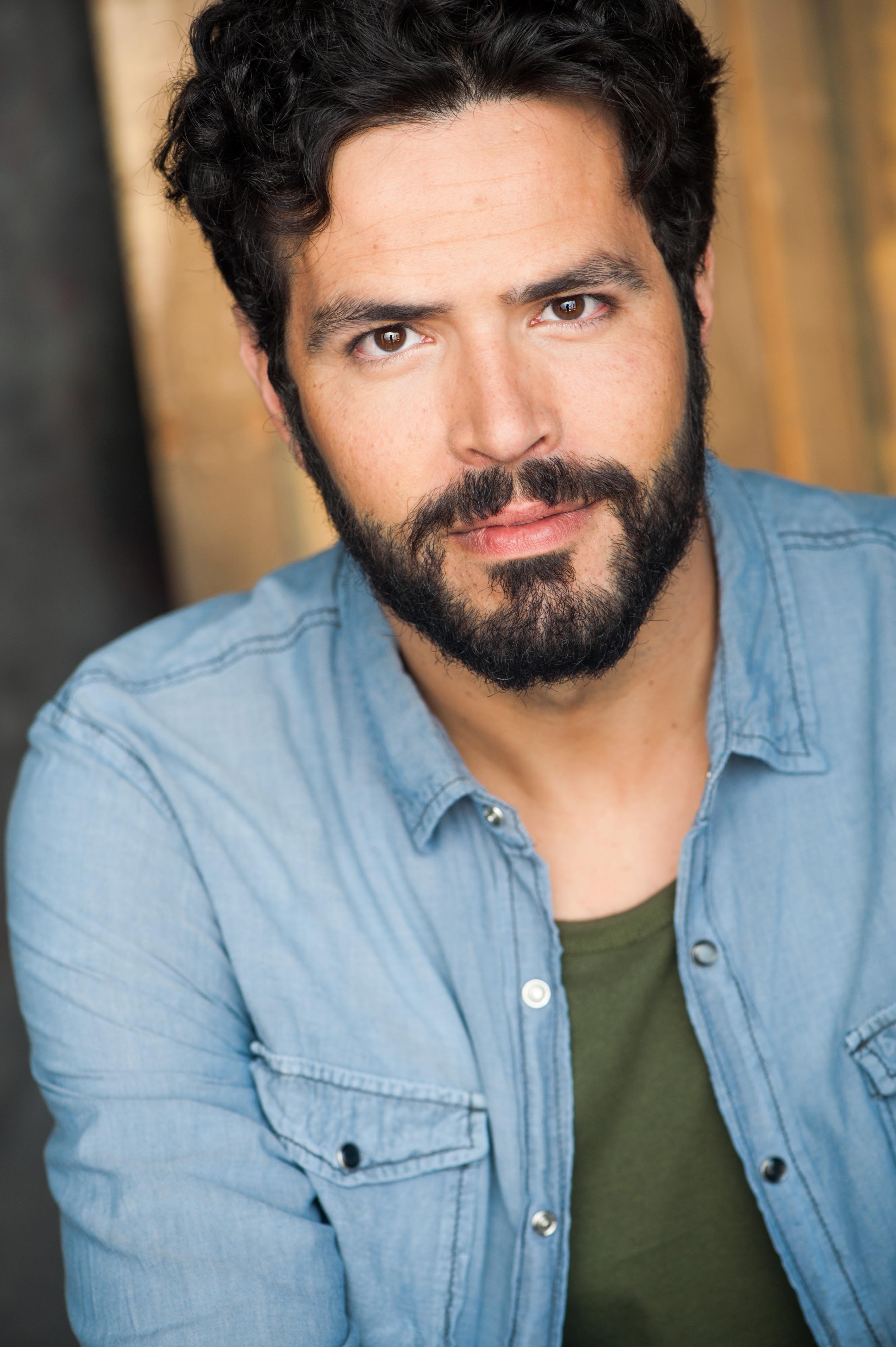 actor Chris Mollica large photo