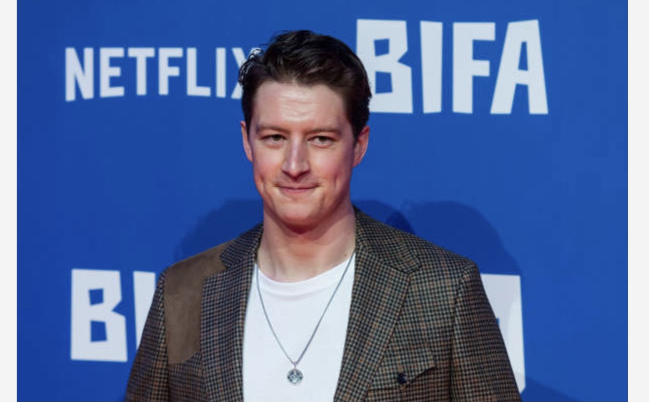 actor Lorne MacFadyen large photo