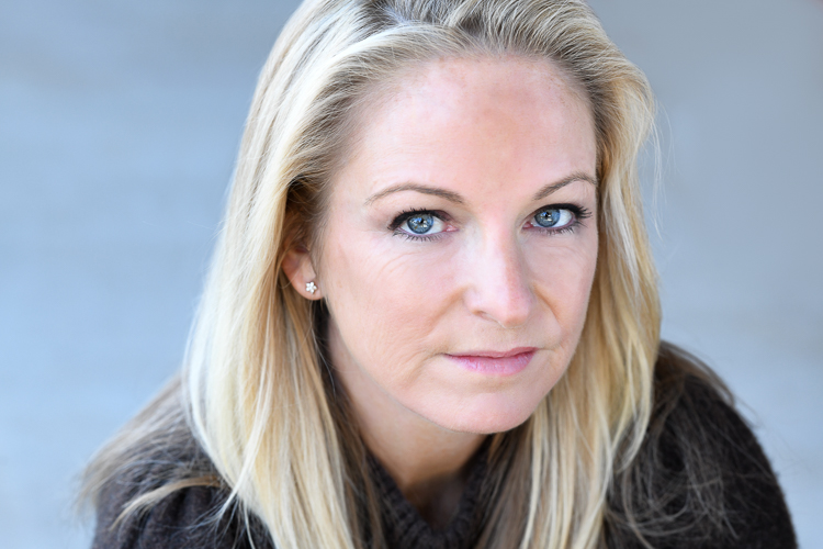 actor Meg Deusner large photo