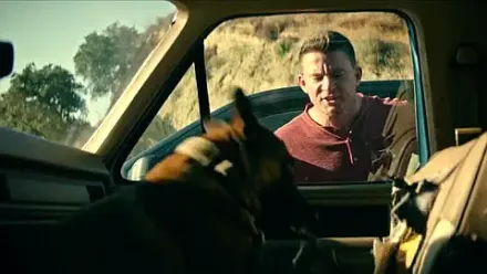 Trailer thumbnail