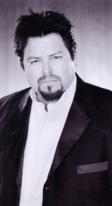 actor Rick Najera large photo