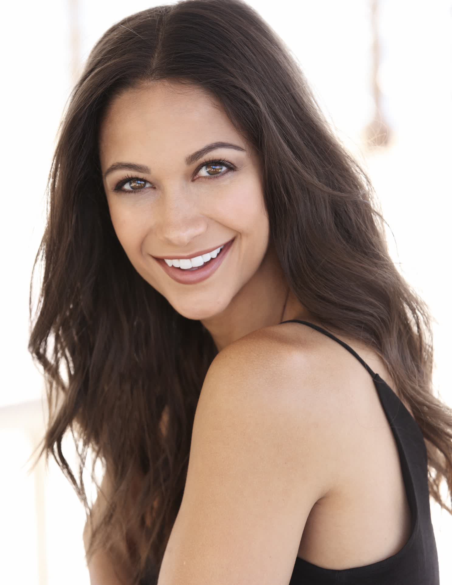 actor Katie McCarty large photo