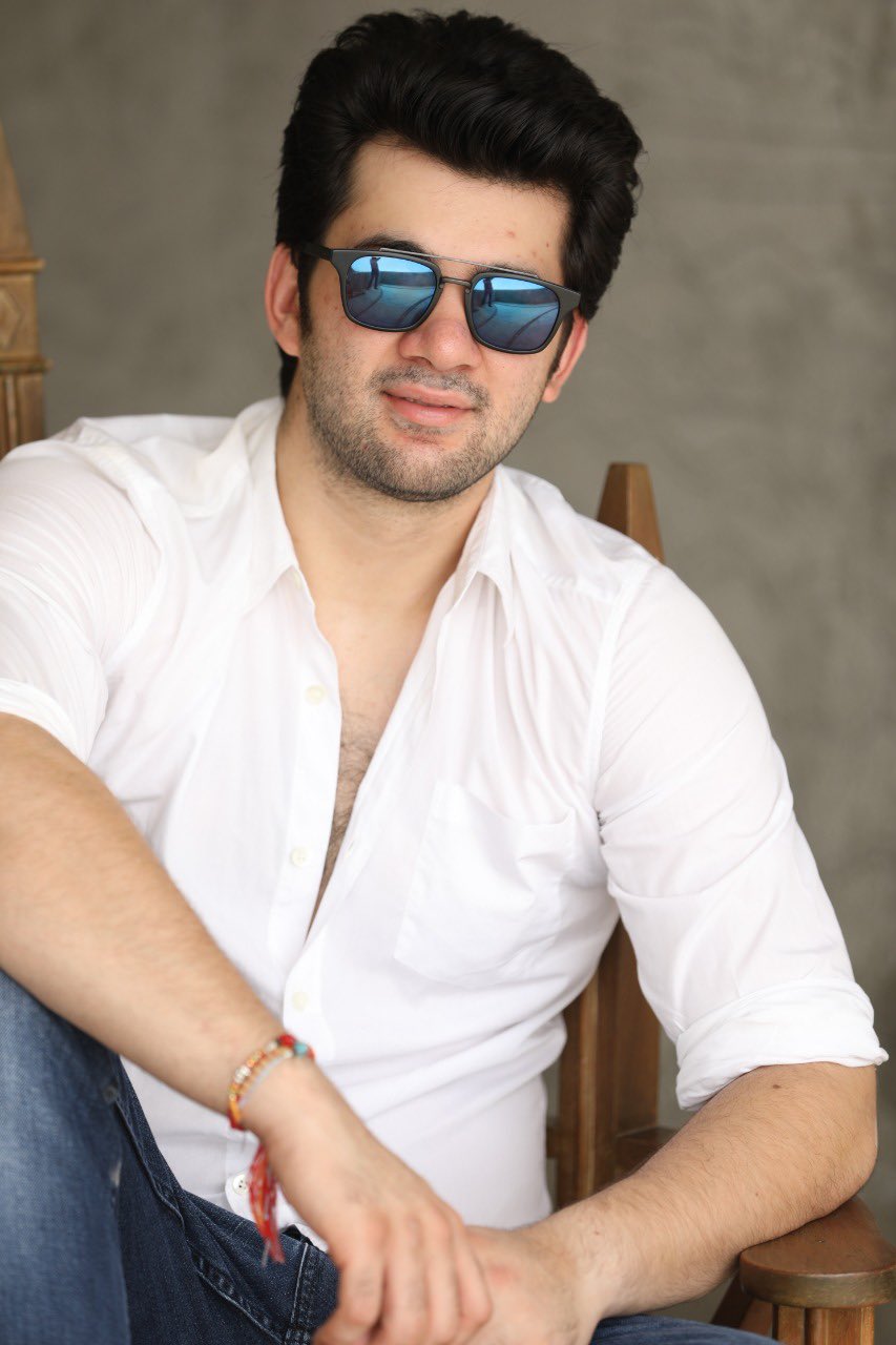 actor Karan Deol large photo