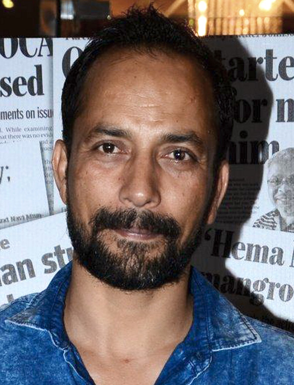 actor Deepak Dobriyal large photo