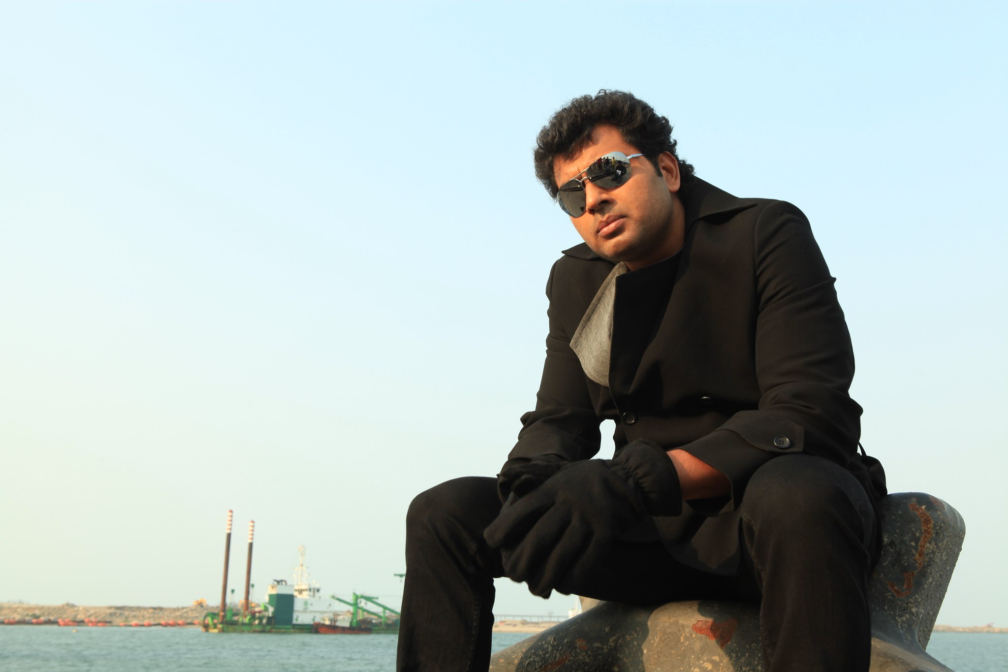 actor Narain large photo