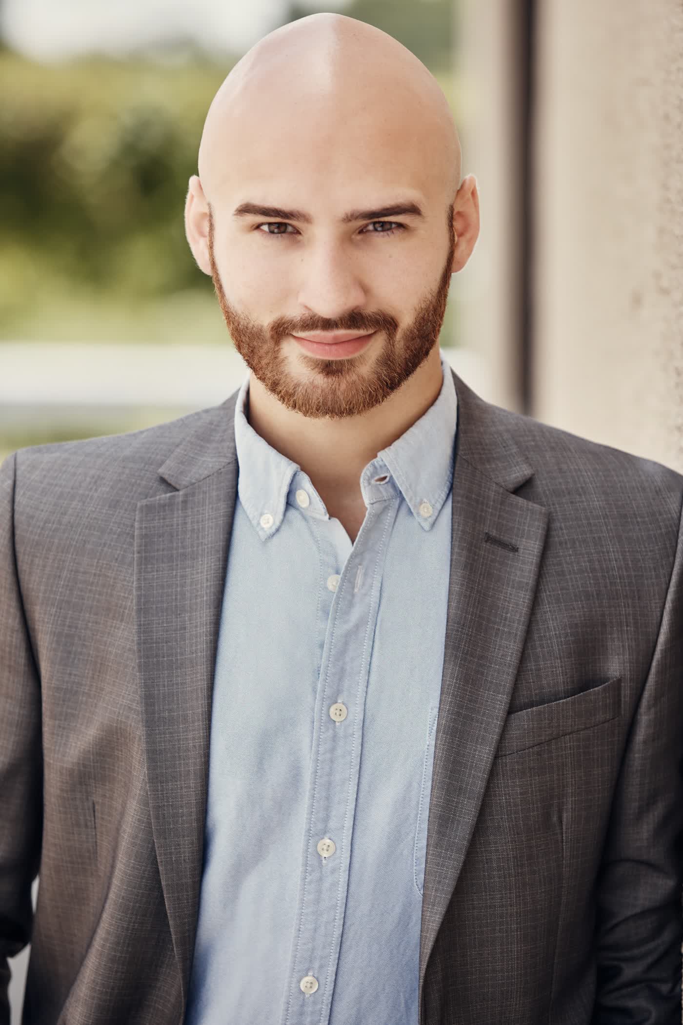 actor Felix Quiñones large photo