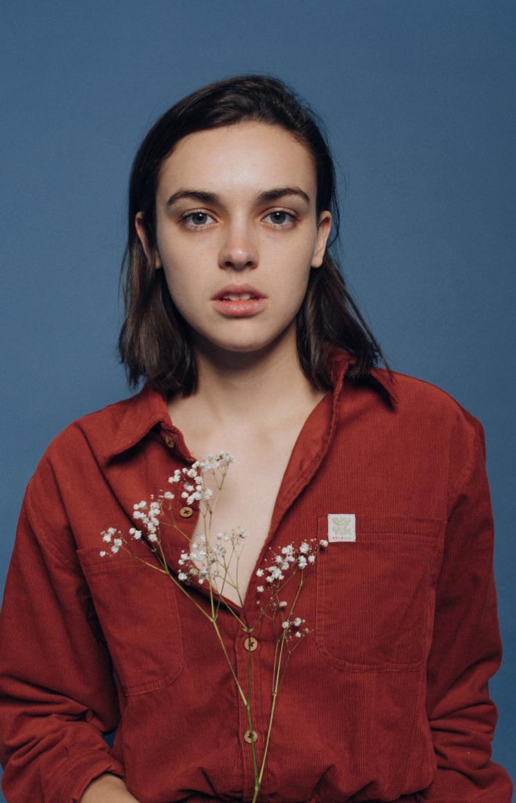 actor Ava Capri large photo