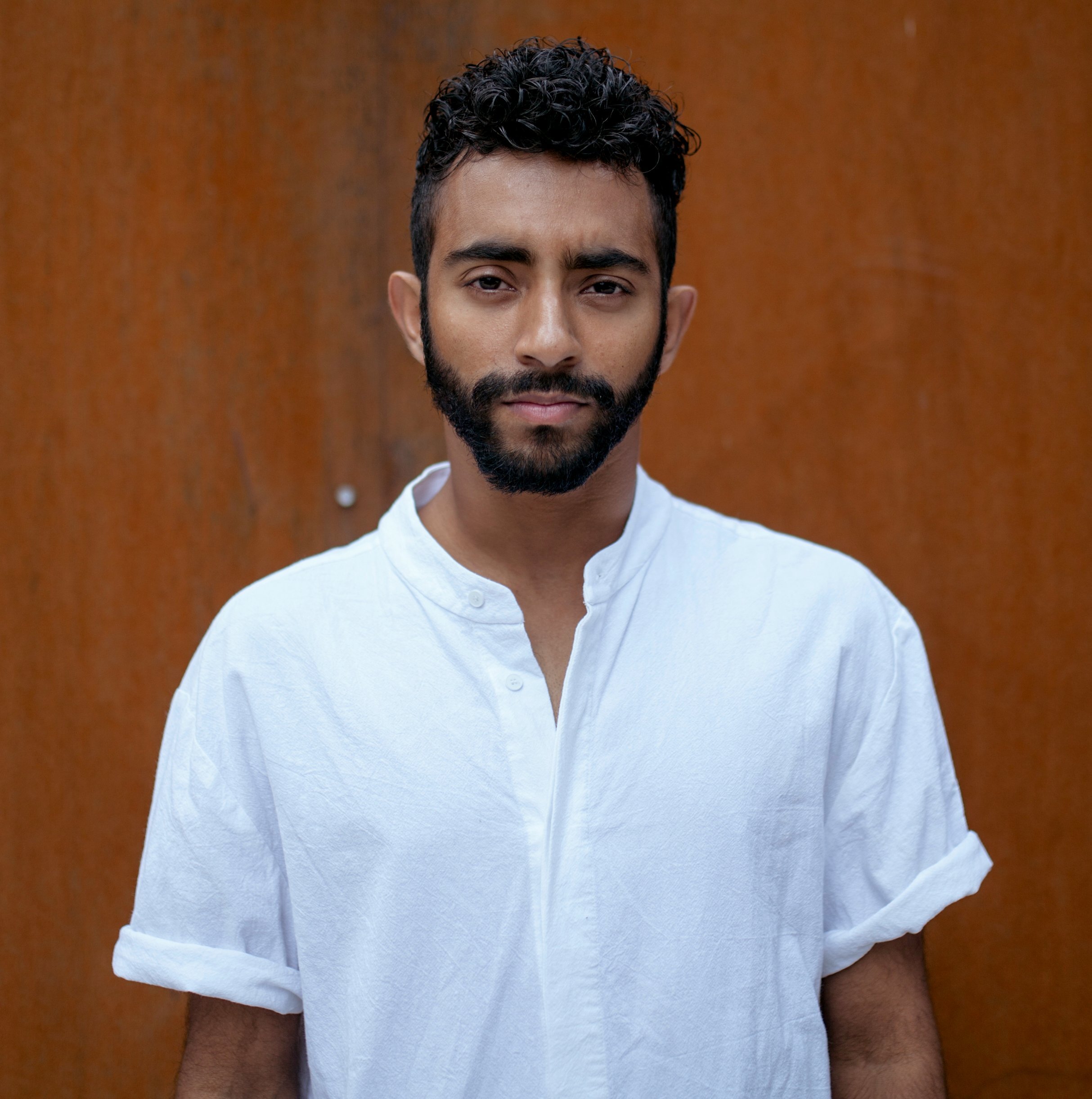 actor Peter D'Souza large photo