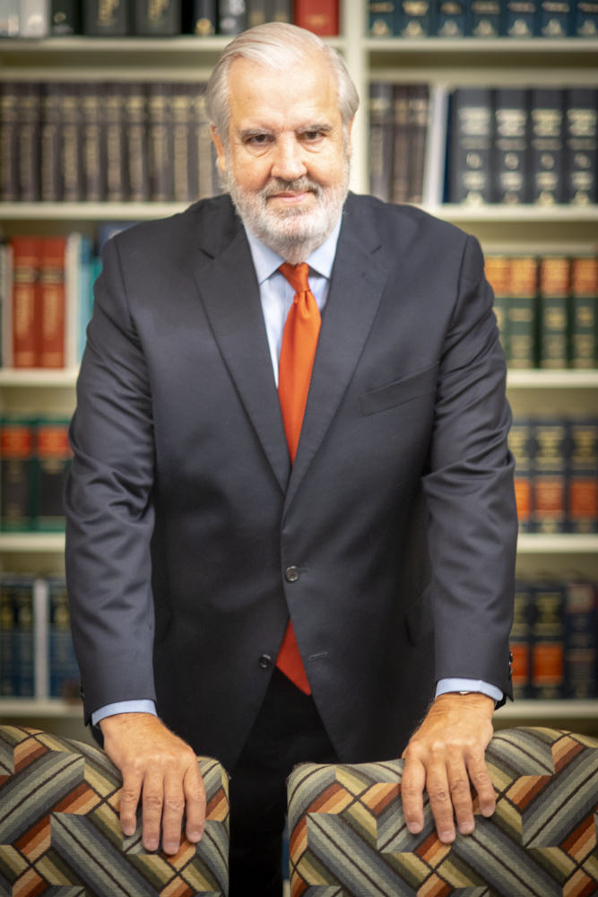 actor Bill Luckett large photo