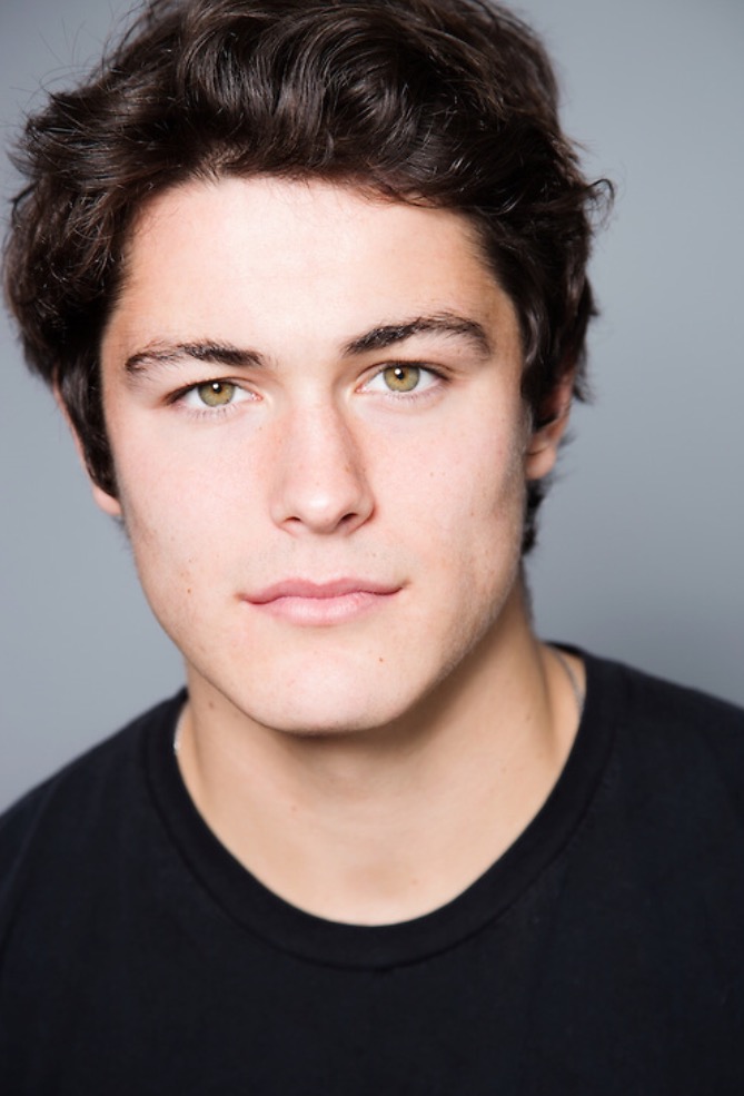 actor Wolfgang Novogratz large photo