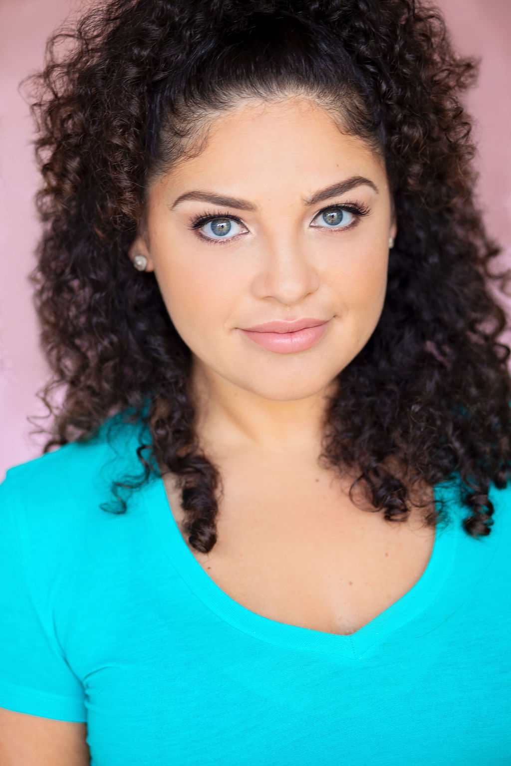 actor Aisha Duran large photo