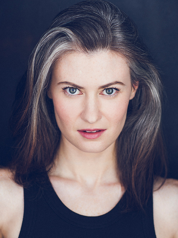 actor Kathrine Barnes large photo