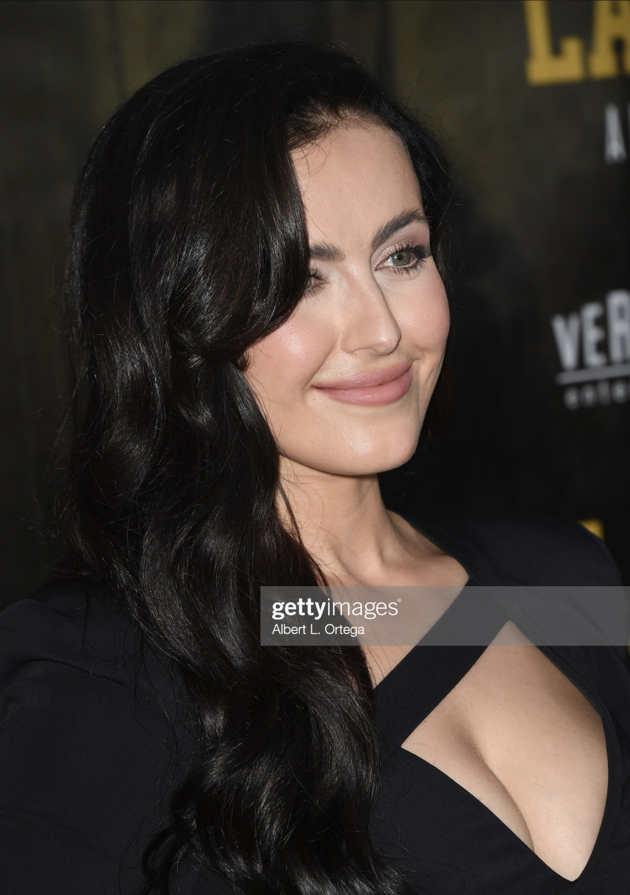 actor Makena Taylor large photo