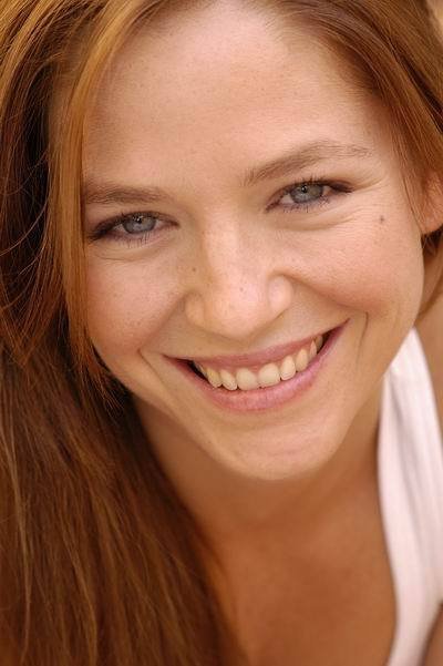 actor Paula Lobo Antunes large photo