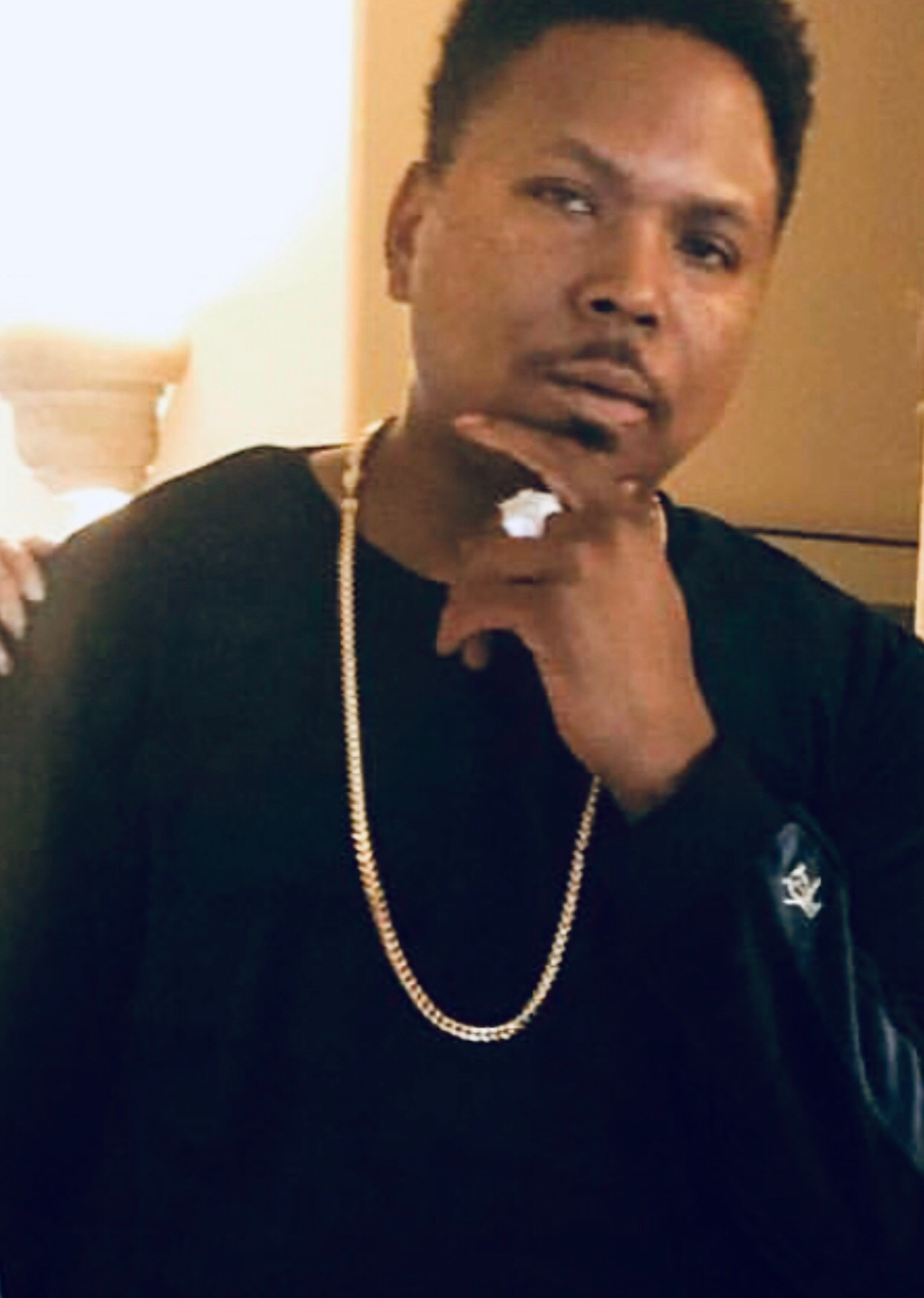 actor Willie Hen large photo