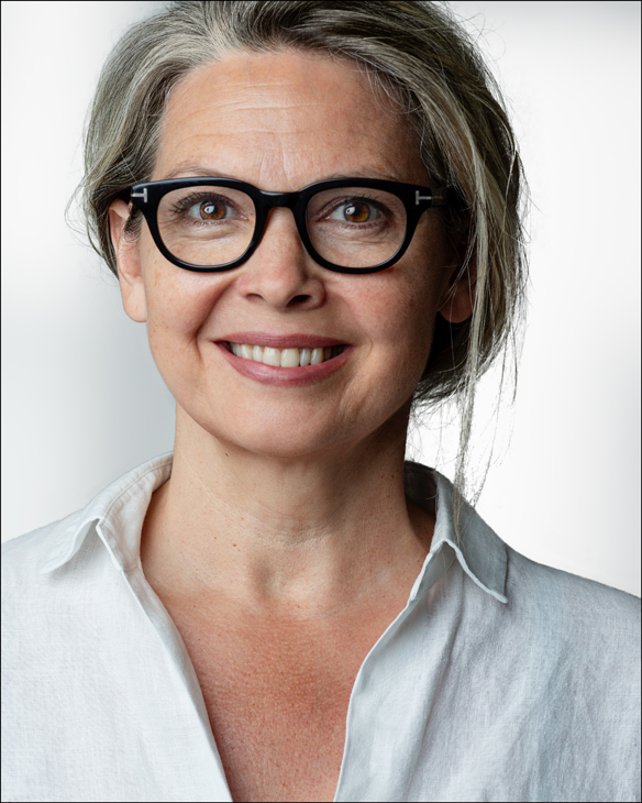 actor Lucy Newman-Williams large photo