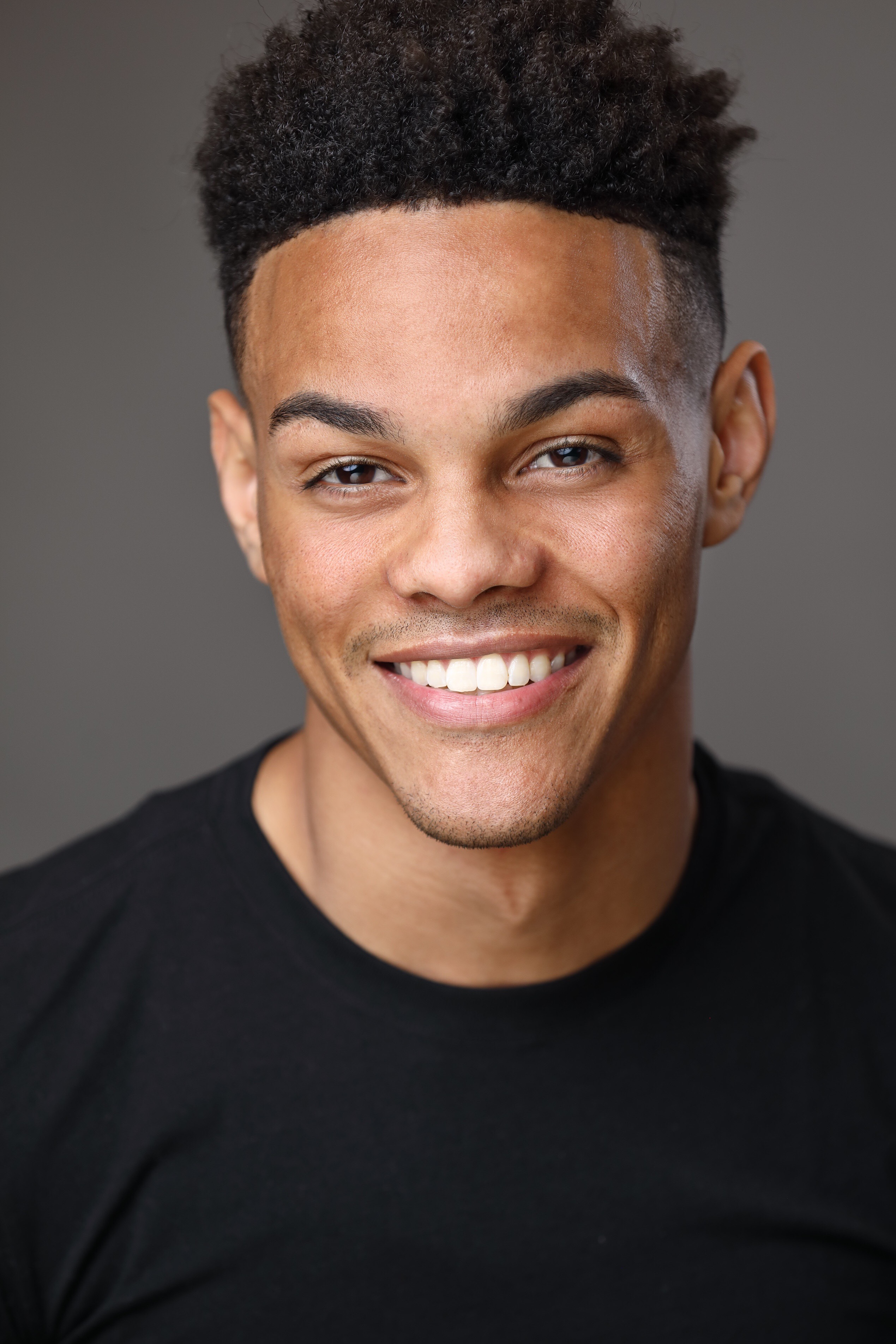 actor Kevin Mikal Curry large photo