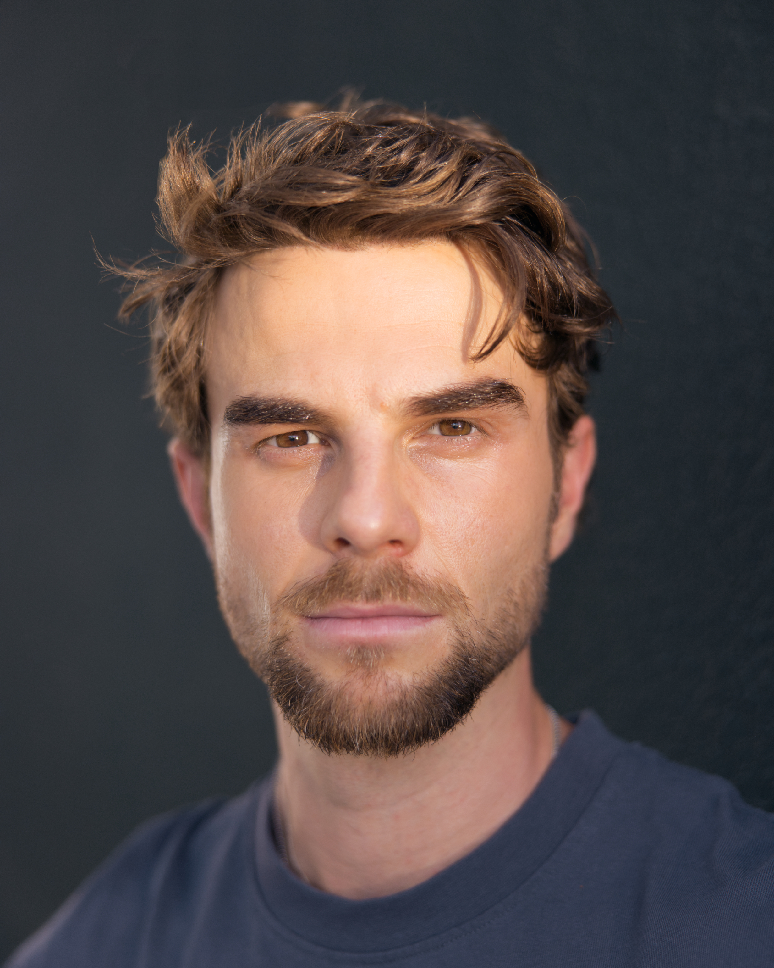 actor Nathaniel Buzolic large photo