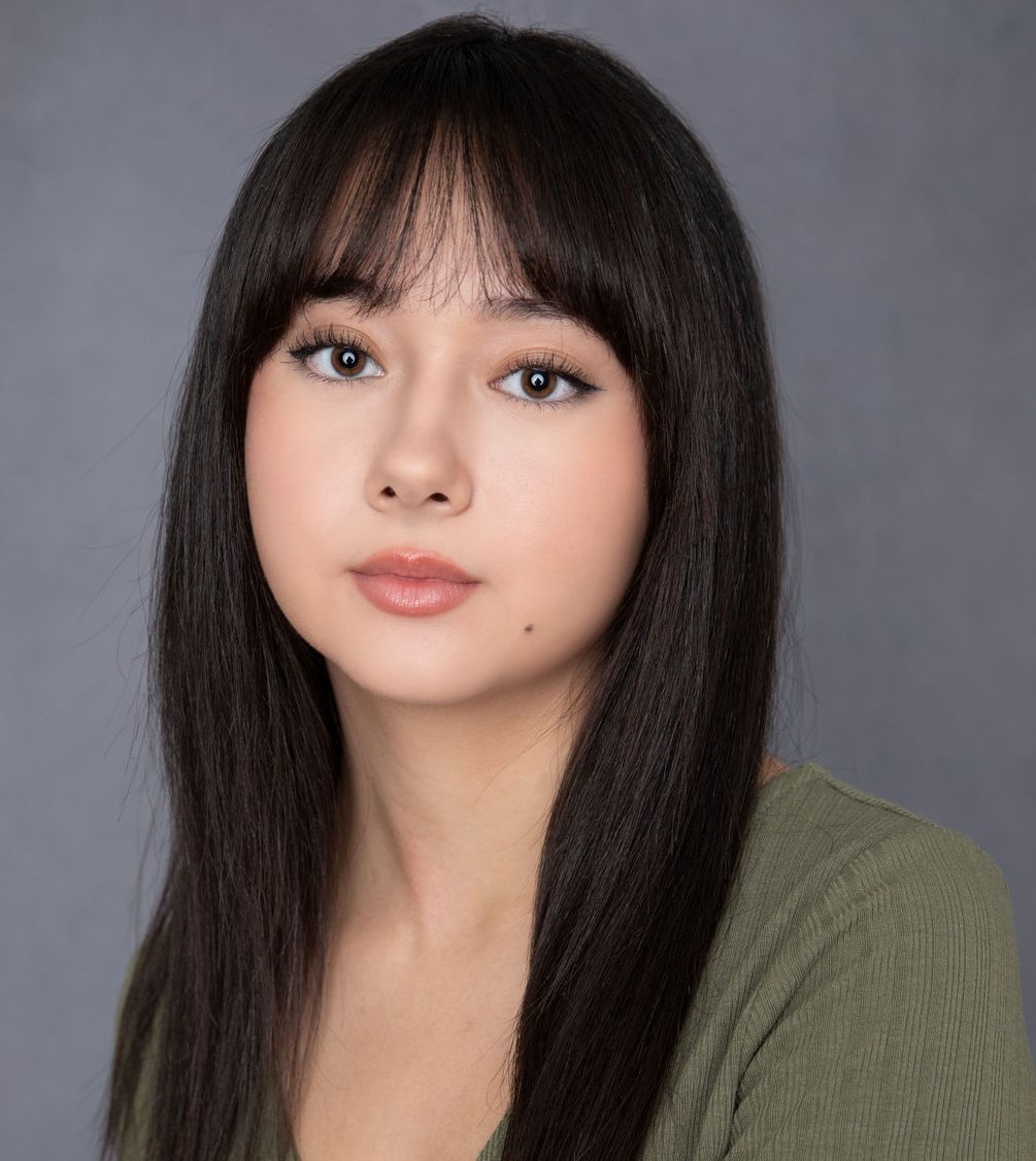 actor Maya Benharush large photo