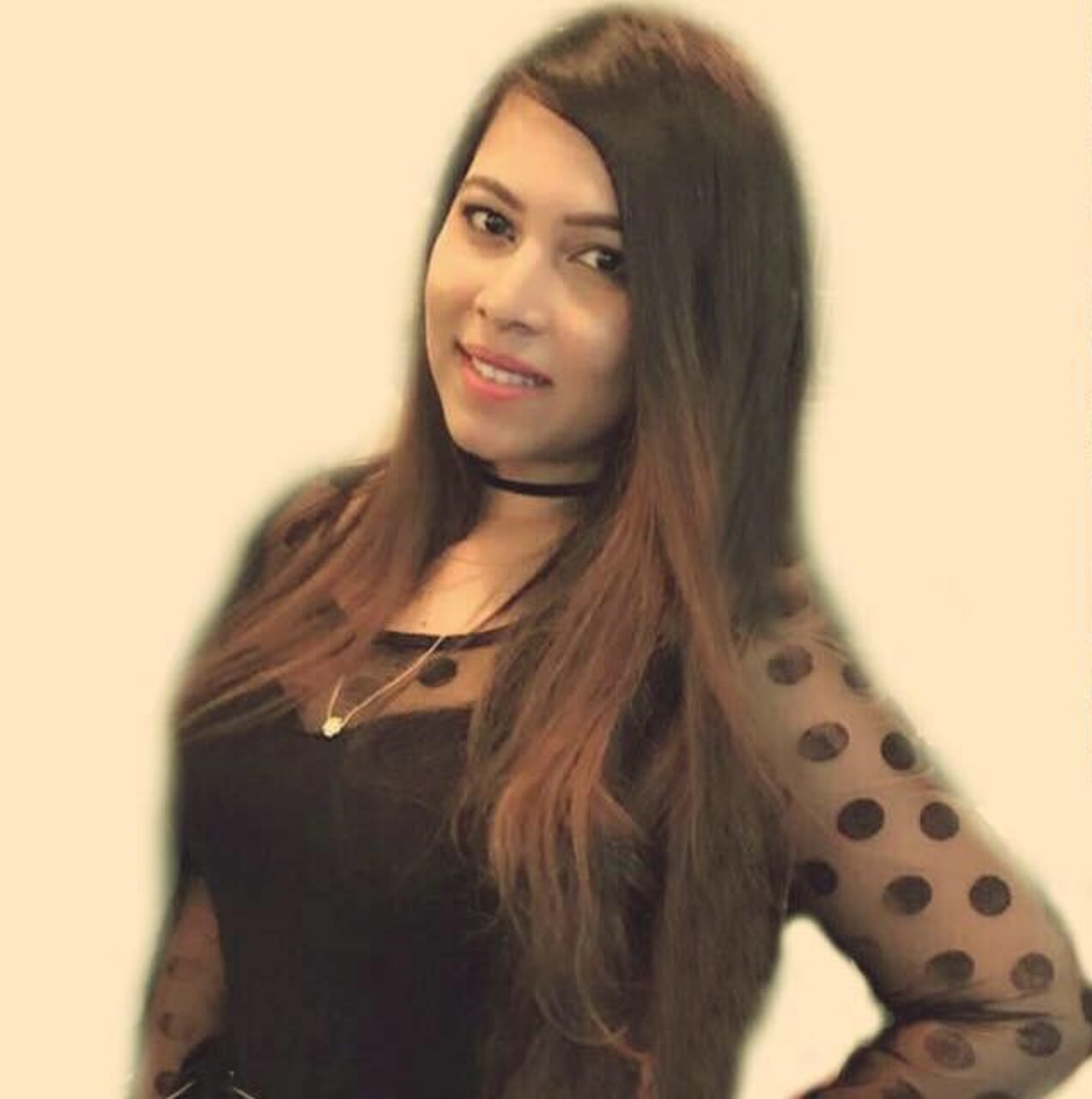 actor Tina Chandorkar large photo