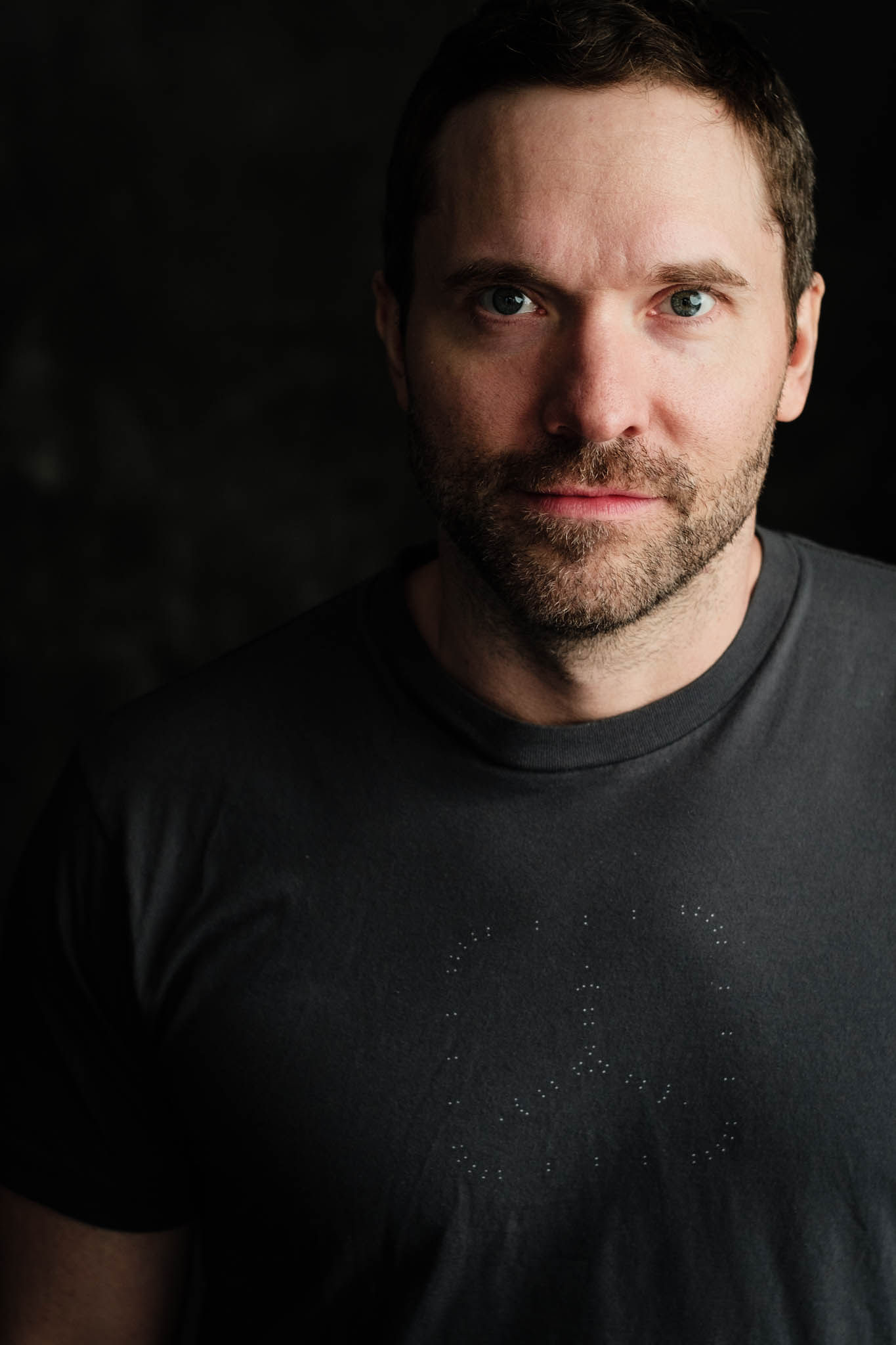 actor Todd Mann large photo