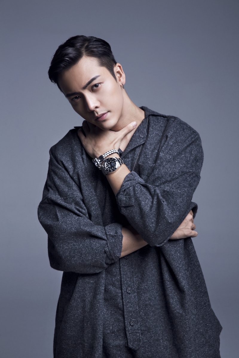 actor William Chan large photo
