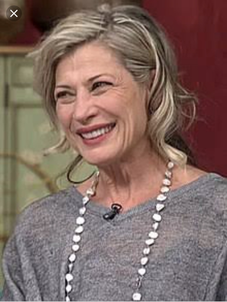 actor Patricia Bernal large photo