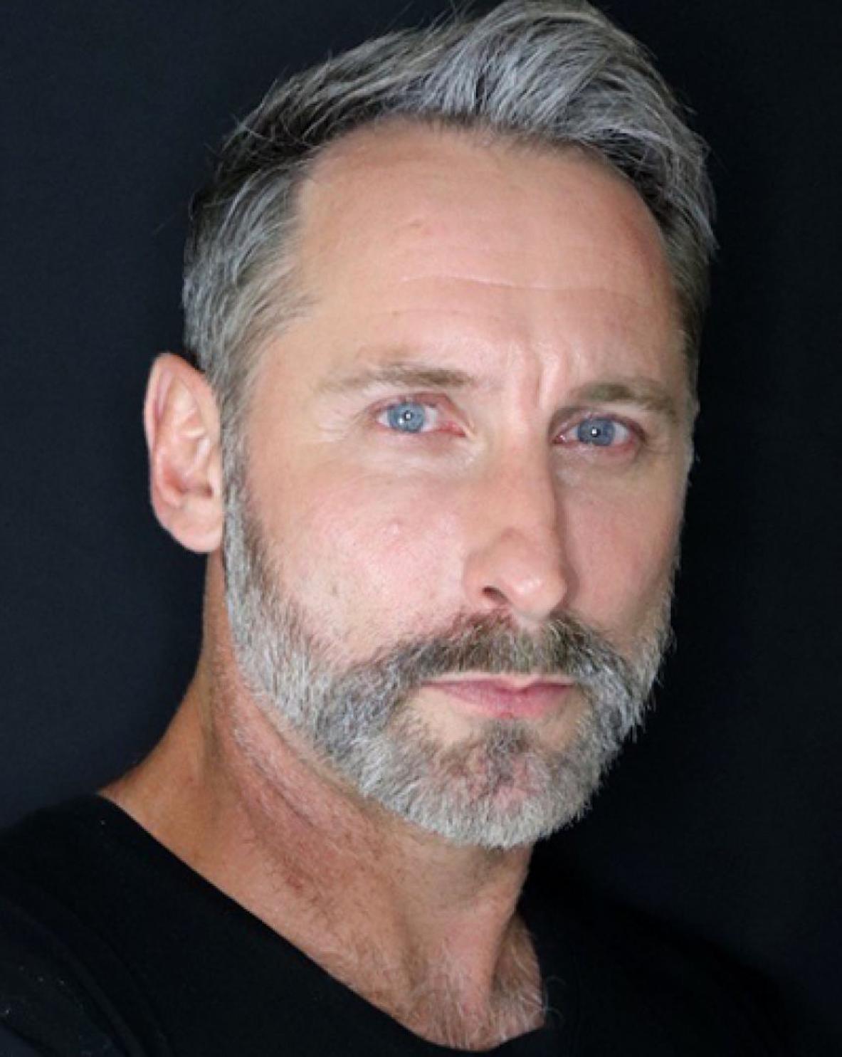 actor Edwin Wright large photo