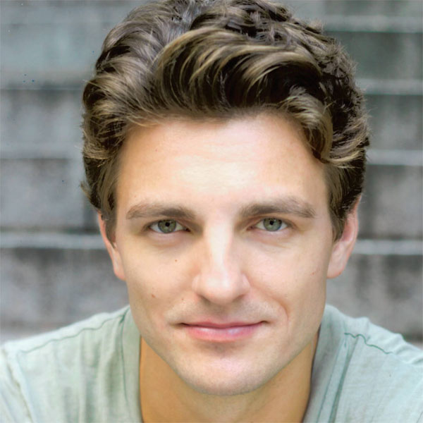 actor William Connell large photo