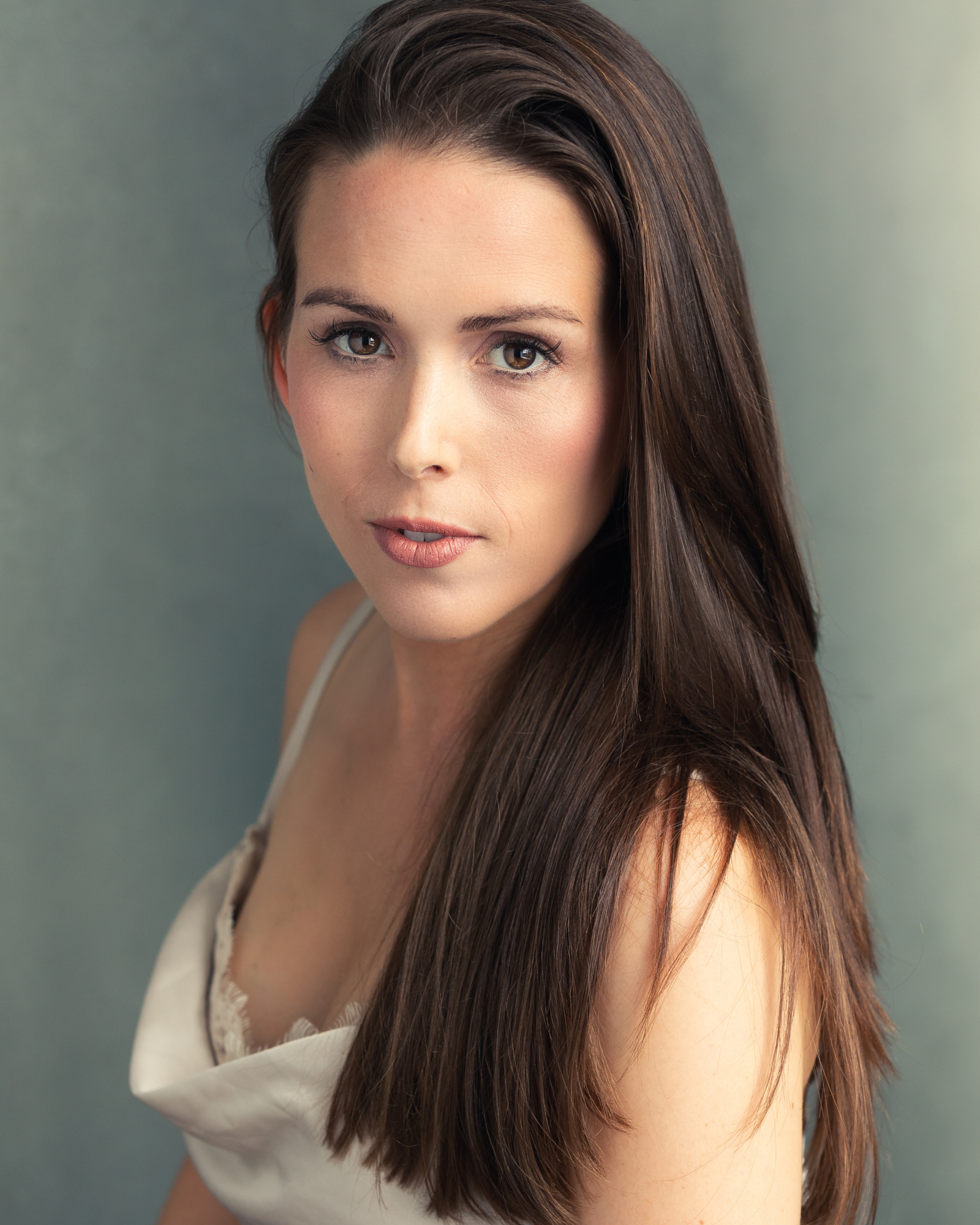 actor Francesca Louise White large photo