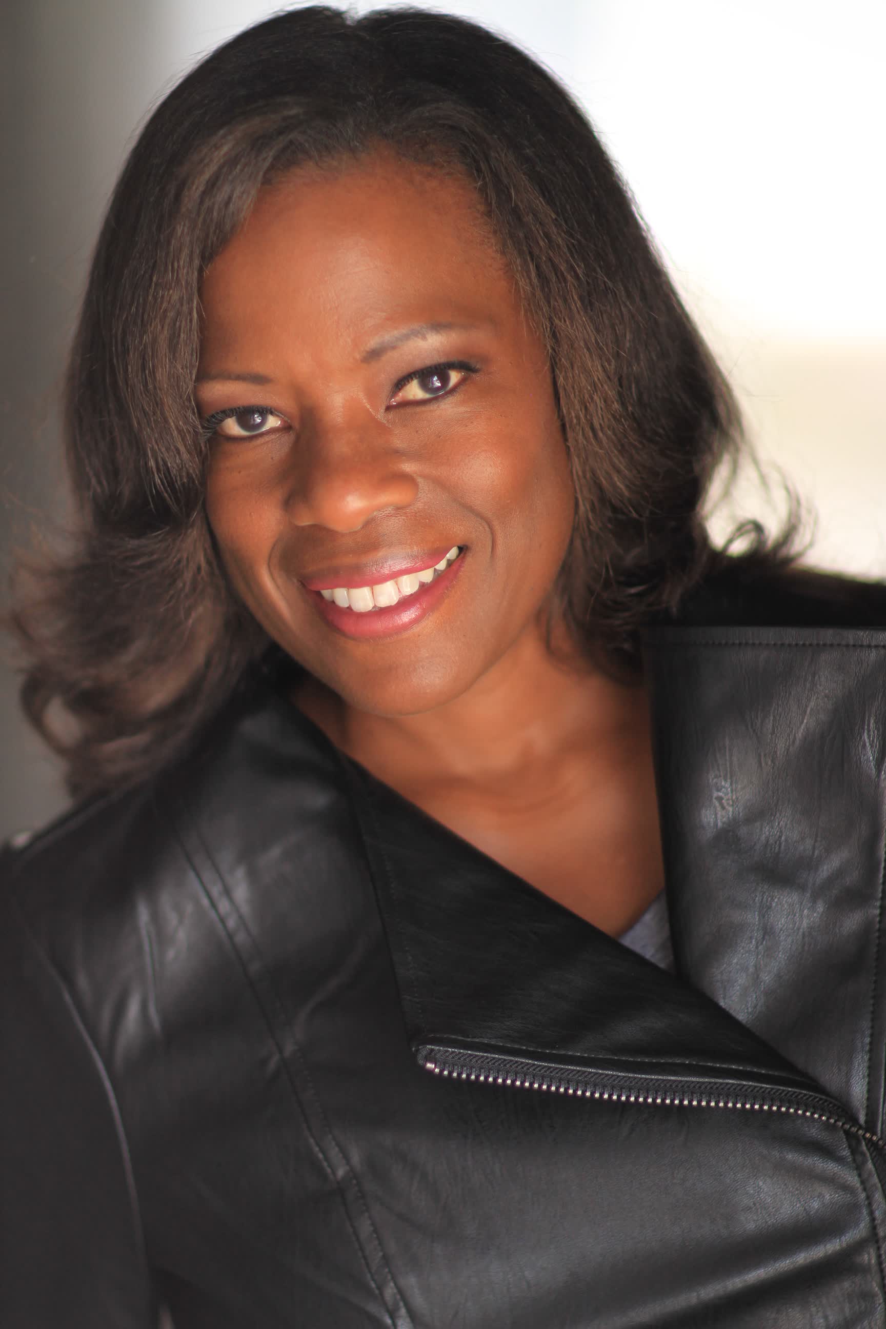 actor Lisha Wheeler large photo