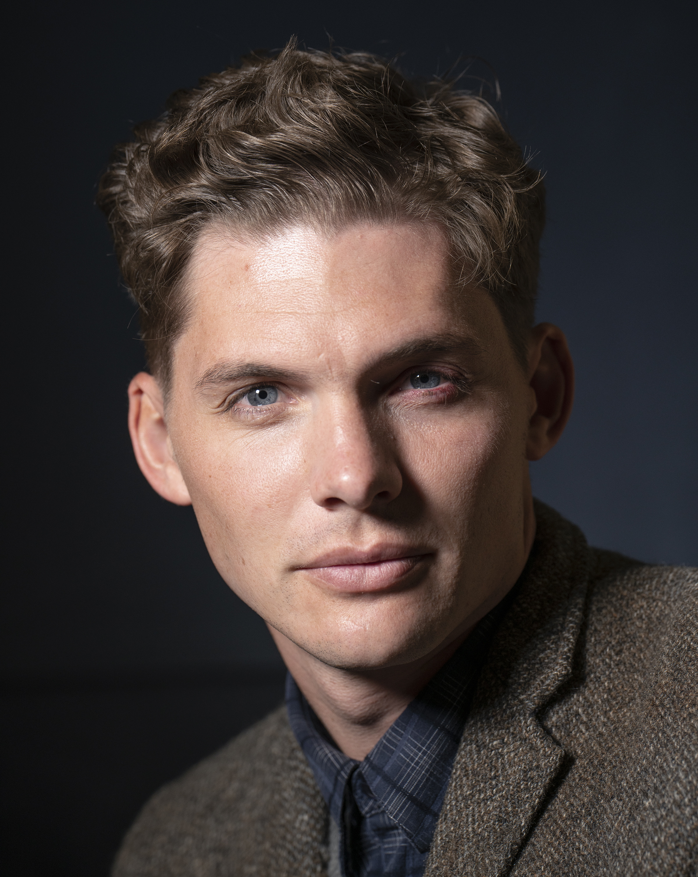 actor Paul Wuthrich large photo