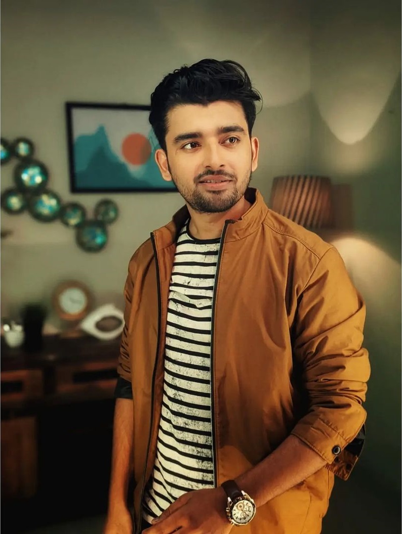 actor Saad Bilgrami large photo