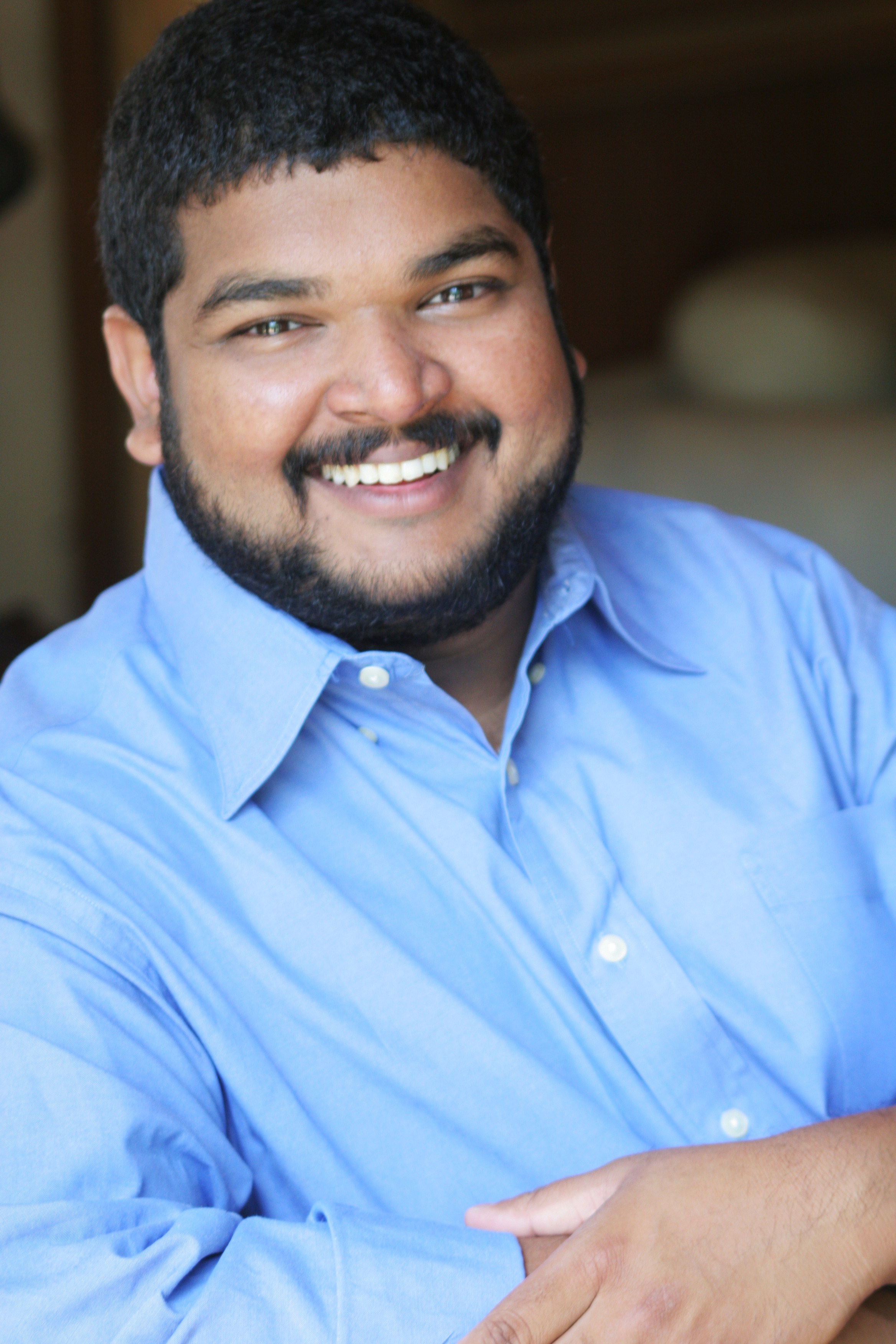 actor Kenneth De Abrew large photo