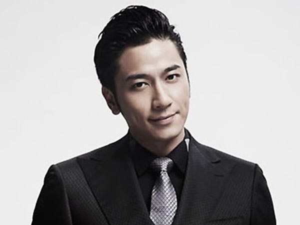 actor Ron Ng large photo